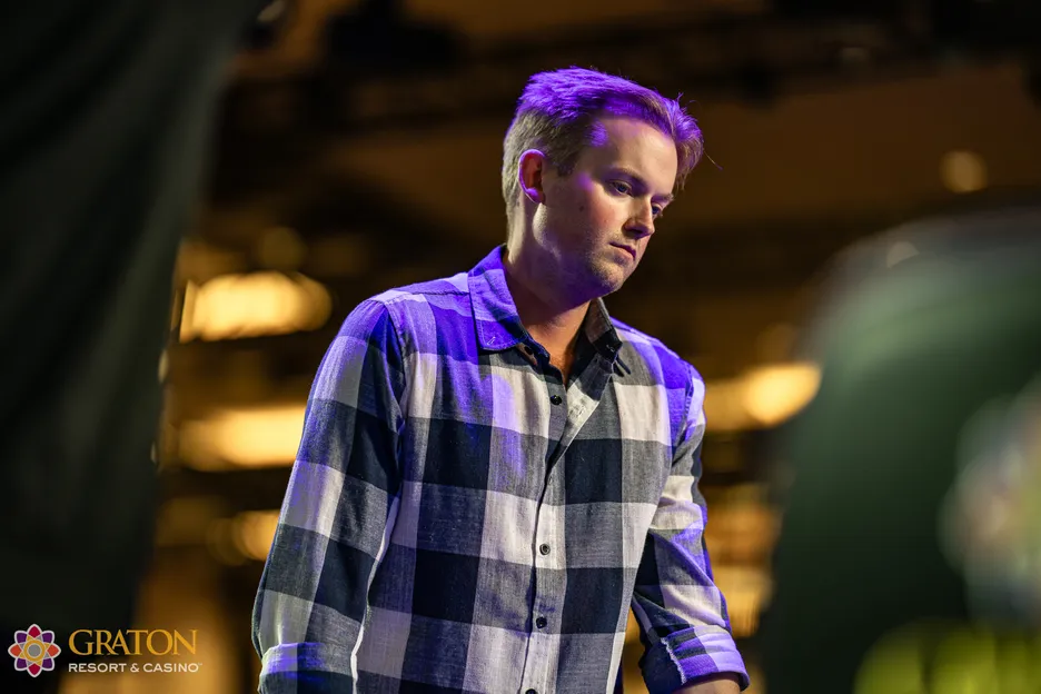 Jonathan Warda couldn't stop Clemens in heads-up play. 