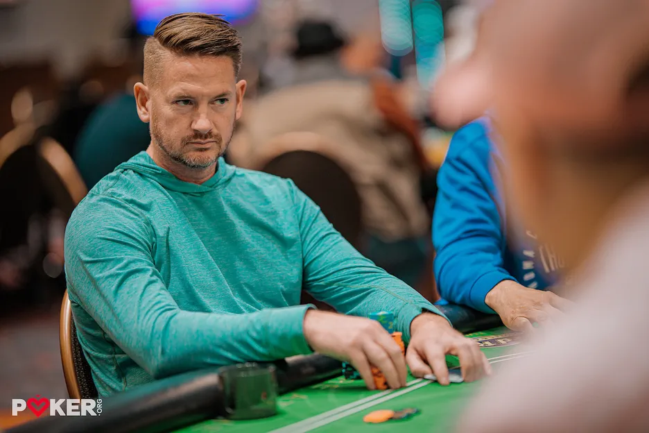 Eric Bunch is one of the early chip leaders in the WSOP Circuit Tulsa Main