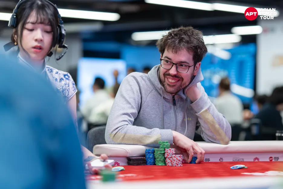 With 4 WSOP bracelets, Nitsche was the most accomplished player at the final table.