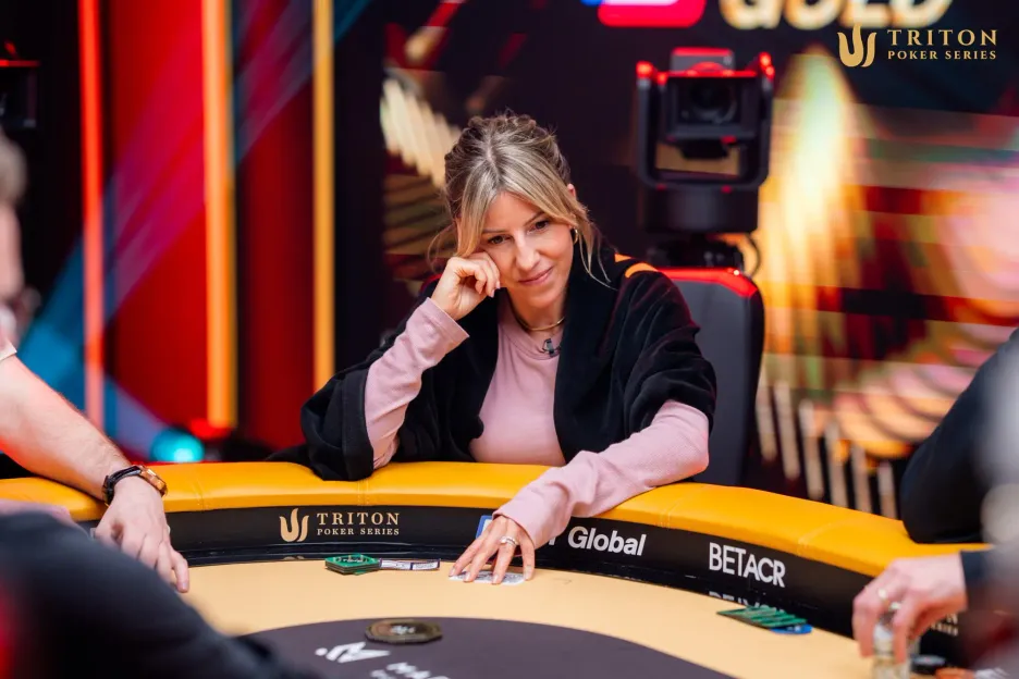 Foxen tried to let Chidwick take the fall. It didn't work this time. 