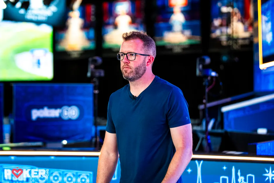 Johns is more than comfortable on the main stage, even against Viktor Blom. 