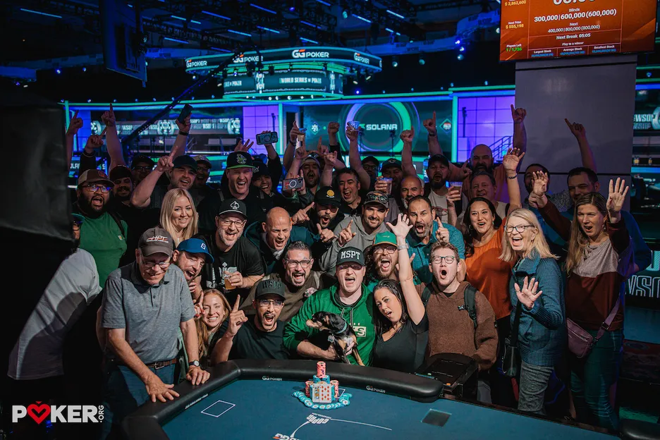 Now that's a winner's photo!