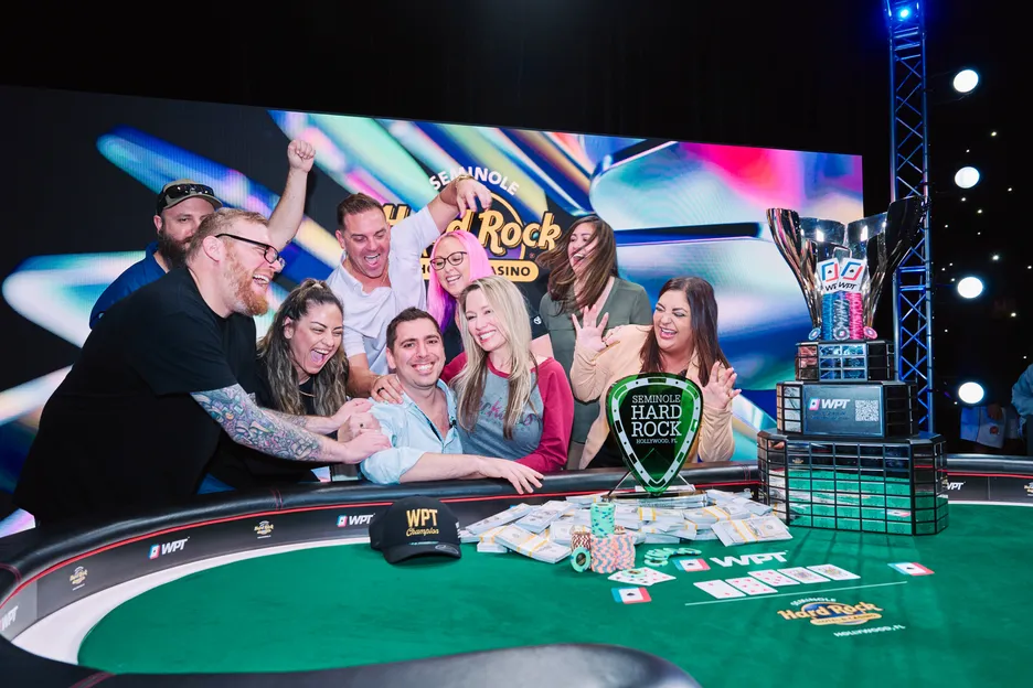 Ian Cohen blocked the Hall of Fame defensive tackle with a well-timed seven. 