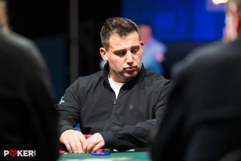 Darren Elias is in the driver's seat heading into the home straight.