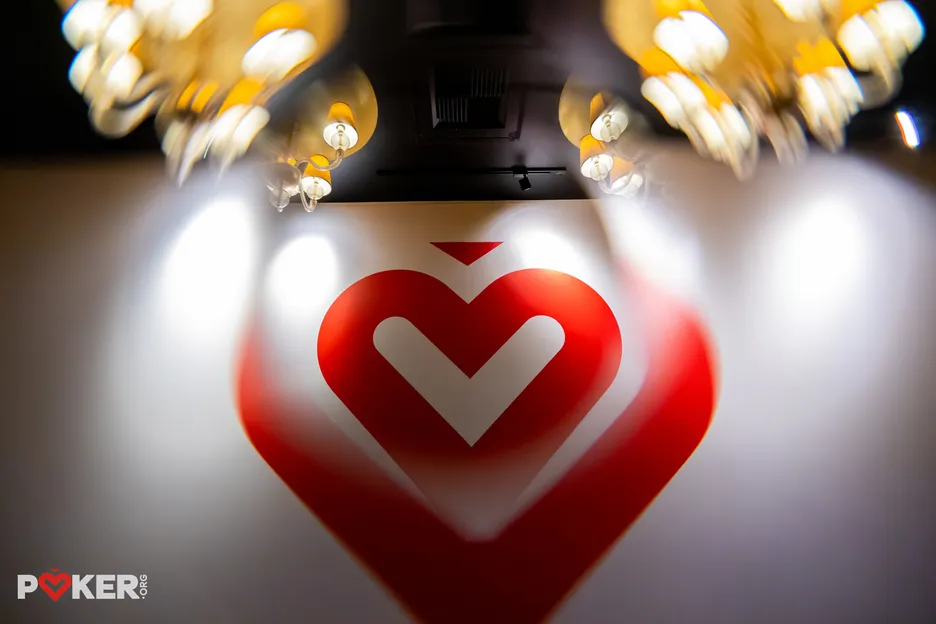 Poker Org Lounge Party