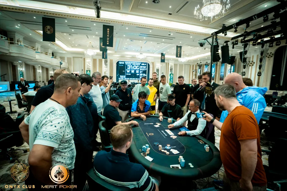 Meet the Onyx Super High Roller Main Event final table