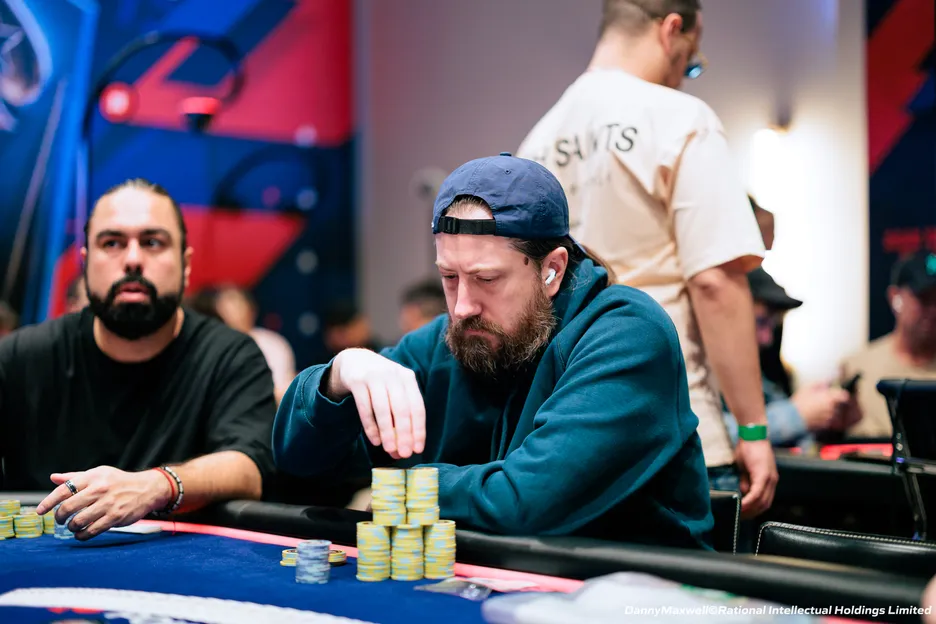 Steve O'Dwyer building castles in the sky on Day 3.