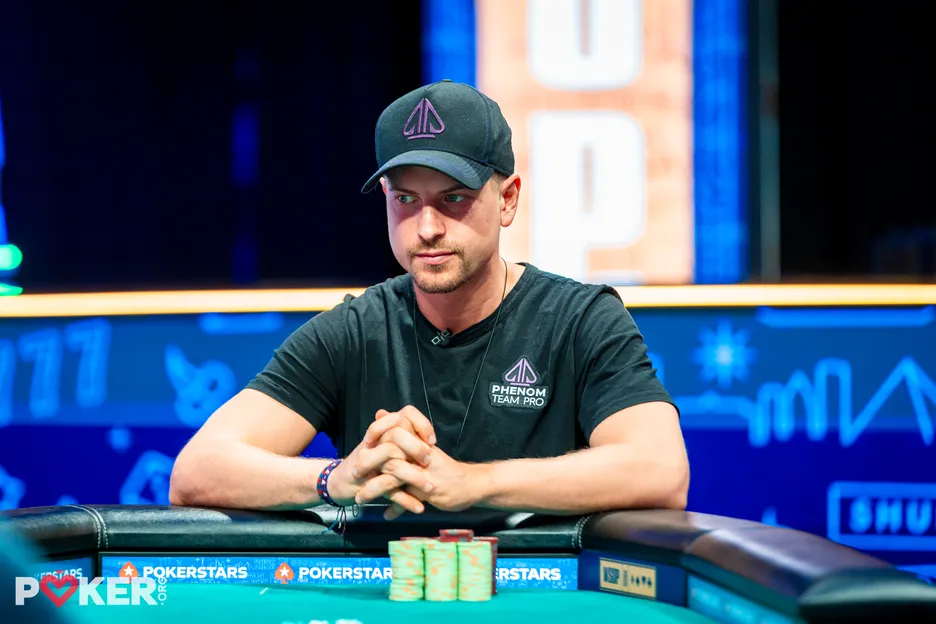 Oh look, another deep run and field bonus in a 10K for Viktor Blom