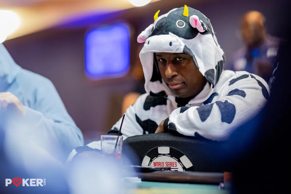 Maurice Hawkins Event #11 $1,700 Main Event Day 1B