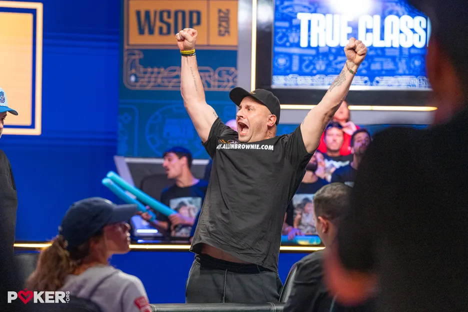 Foxen holds slim lead as PGT points chase jumps to WSOP Paradise