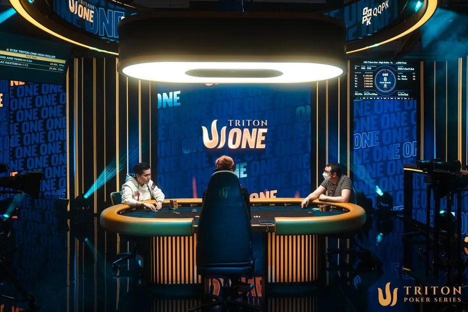 Austin Ang and Ike Haxton heads-up for the trophy.