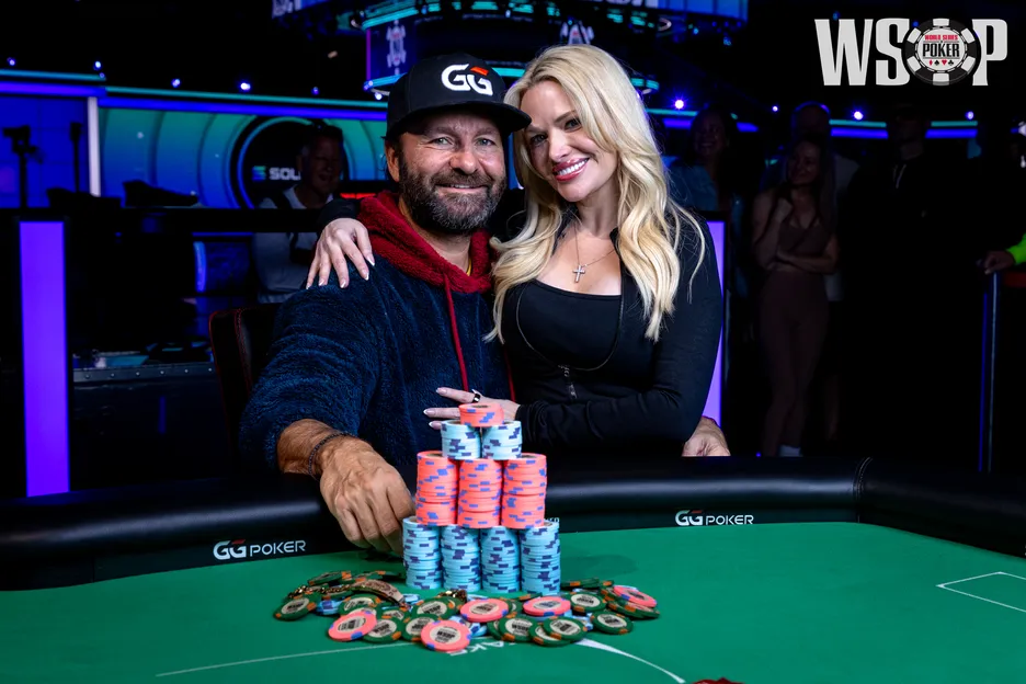 Daniel Negreanu celebrated capturing WSOP bracelet #8 in the 100K PLO event with wife Amanda.