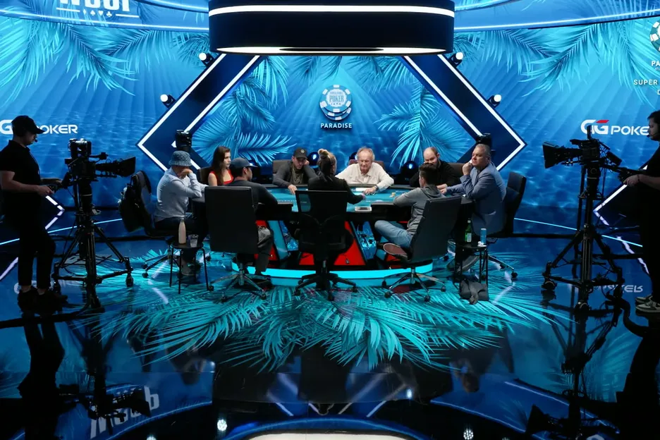 We've said it before and we'll say it again: The Paradise stream setup is a beauty. 