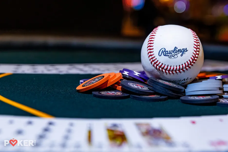 Baseball poker
