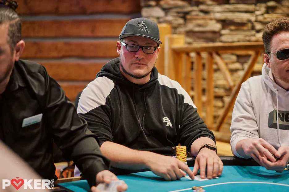 PLO8 champ Sterling Lopez has found himself another Day 2 bag