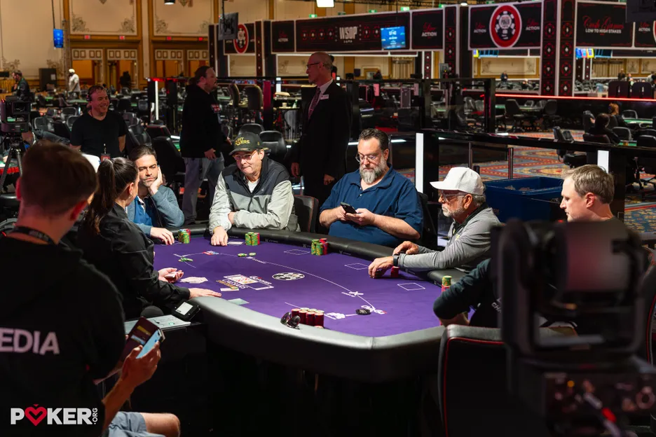 The final table of Event #9: $10,000 Omaha Hi-Lo 8 or Better Championship. 