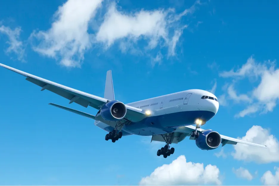 Start your prep to combat jet lag before your flight, and use your flight time to ensure you feel fresh when you land in Paradise.