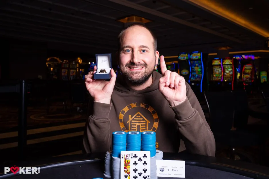 Koen Roos Flaghunter