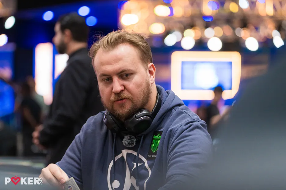 Jon Kyte caused trouble for Hellmuth and scored some fantasy points in his fifth-place run. 