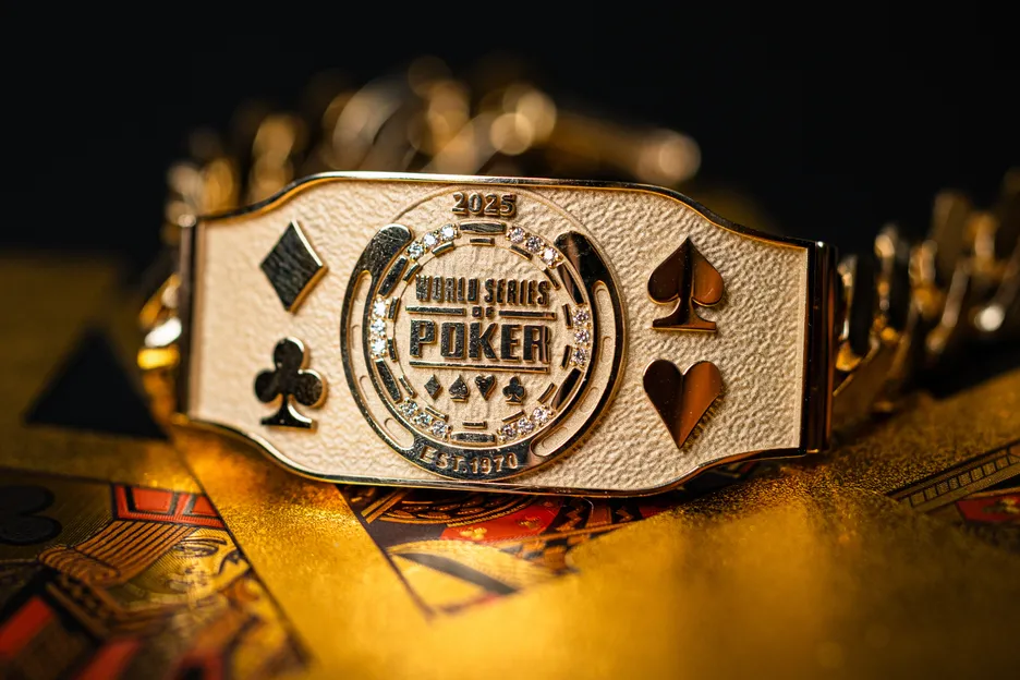 2025 WSOP bracelet close up