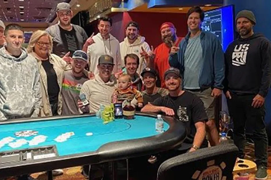 Minghini celebrates his 2022 win with friends and family 