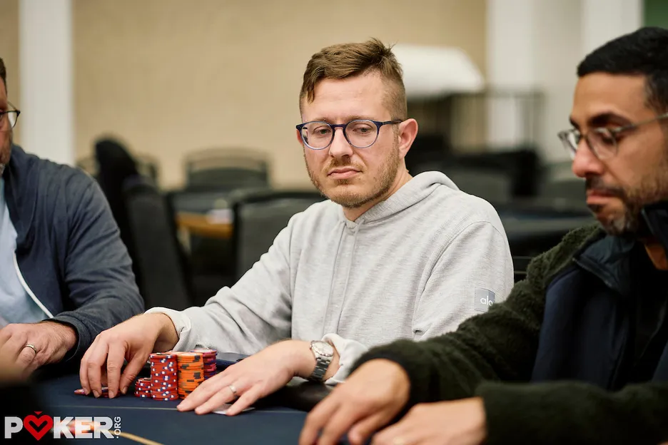 Brian Hastings bags the chip lead on Day 1A of the Commerce Main Event