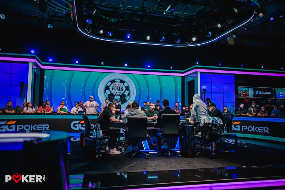 The egregious stalling happened late in the 2026 WSOP Main Event. 