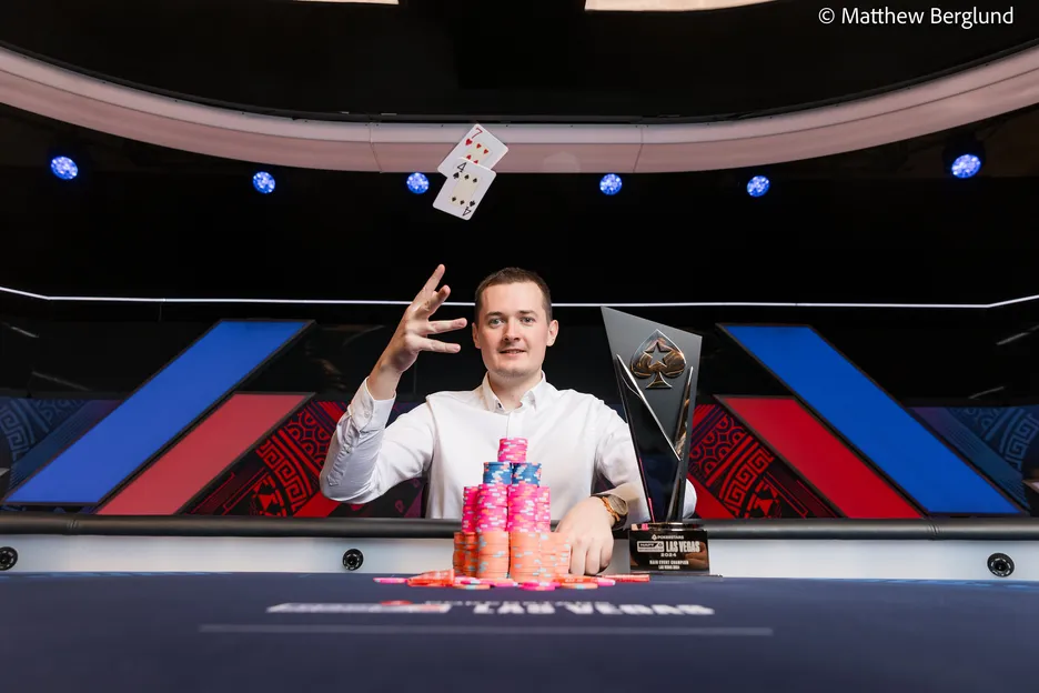 Nick Marchington won the $5,300 NAPT Las Vegas Main Event for $765,200