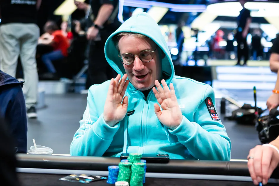 You usually hear Sam Grafton in a poker room before you see him. 