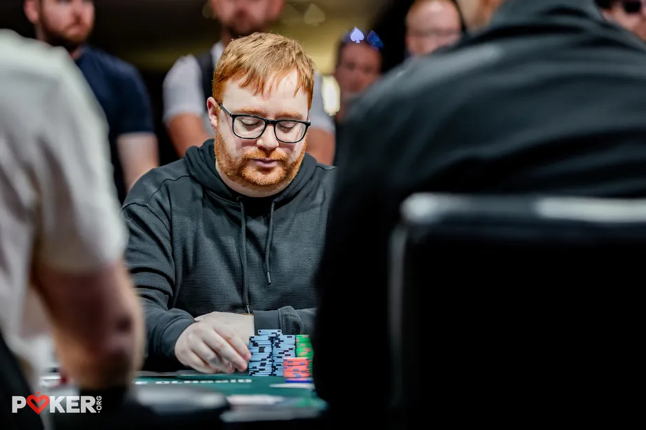 'Firaldo' had plenty of fans on the rail.