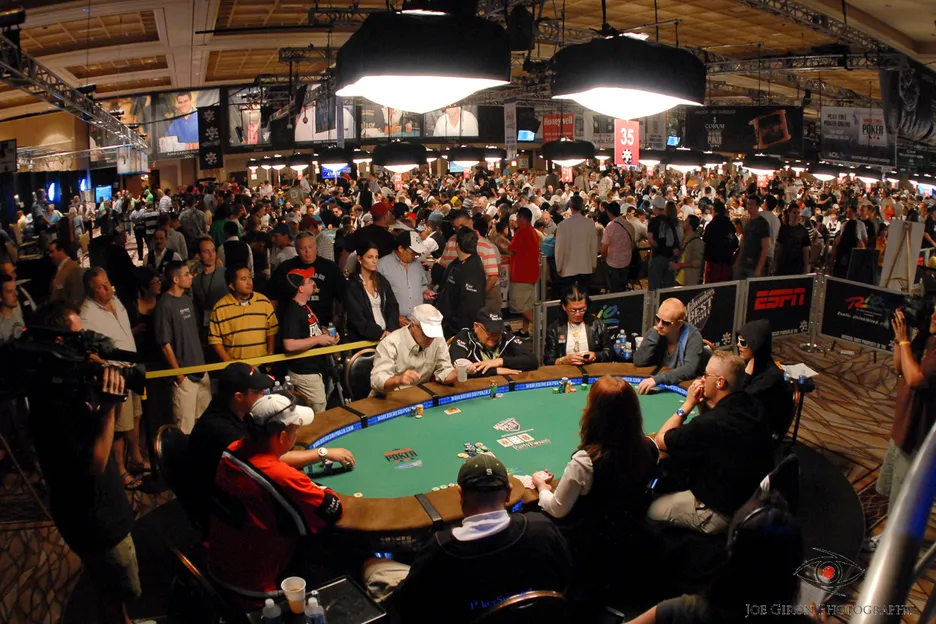 Scenes from the 2007 WSOP Main Event