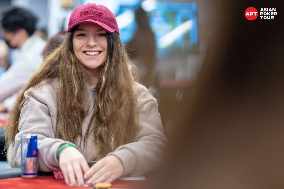 Alexandra Loveless: "I know how to say 'thank you' and ‘my Chinese is bad’"