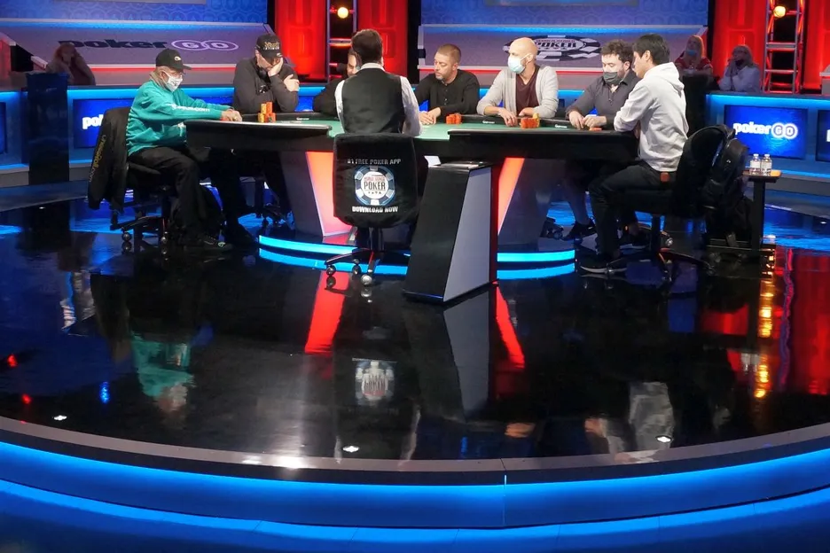 Event 19 final table Phil Hellmuth Anthony Zinno (Image: Haley Hintze)