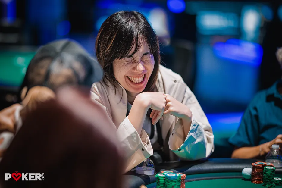 Chen made sure she enjoyed the WSOP experience.