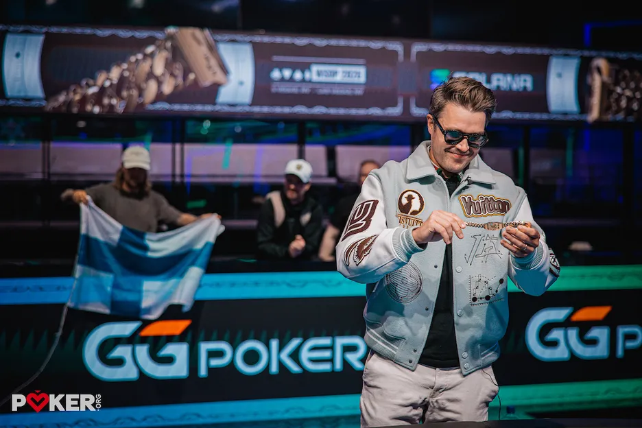 Parssinen gazes at his second WSOP bracelet.