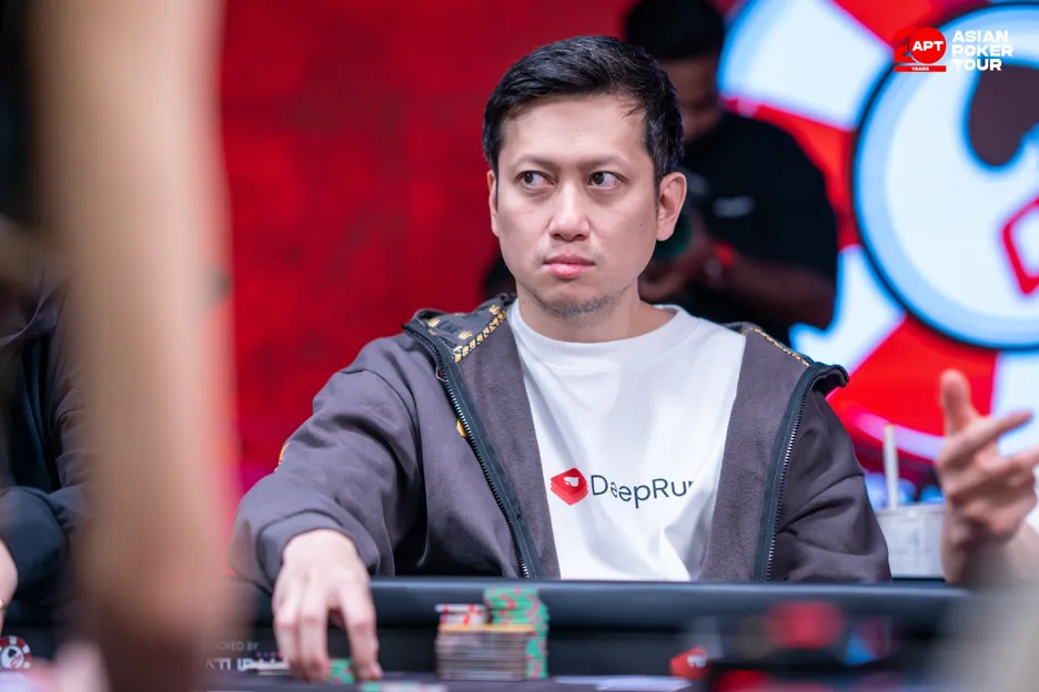 Pakinai Lisawad of Thailand.