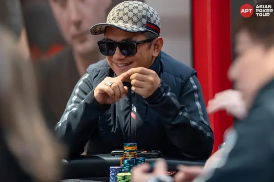 Lester Edoc has been cashing on tour for years. 