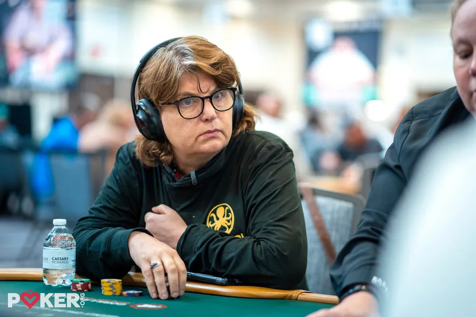 Octopi Poker's Victoria Livschitz made it through Day 1C with around 94K chips.