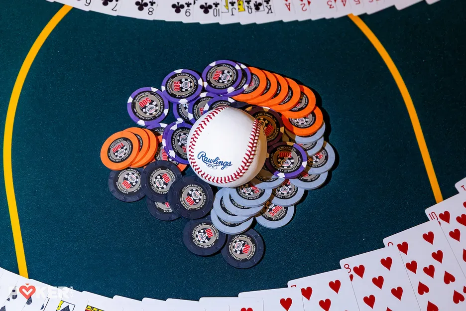 When America’s favorite pastime meets poker night: Baseball poker brings the best of both worlds to your home game.