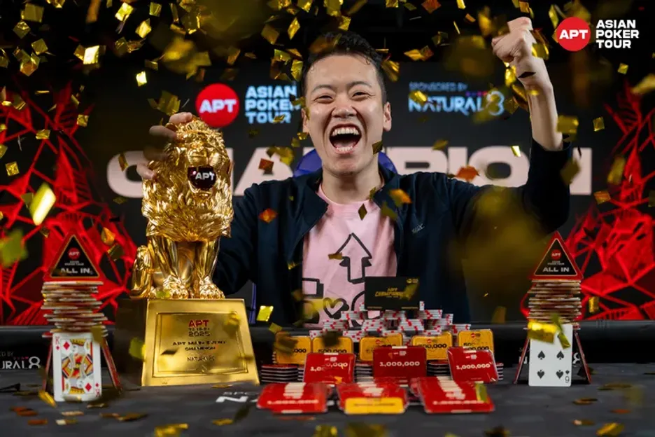 Akira Takasugi won the largest-ever APT Main Event in Taipet