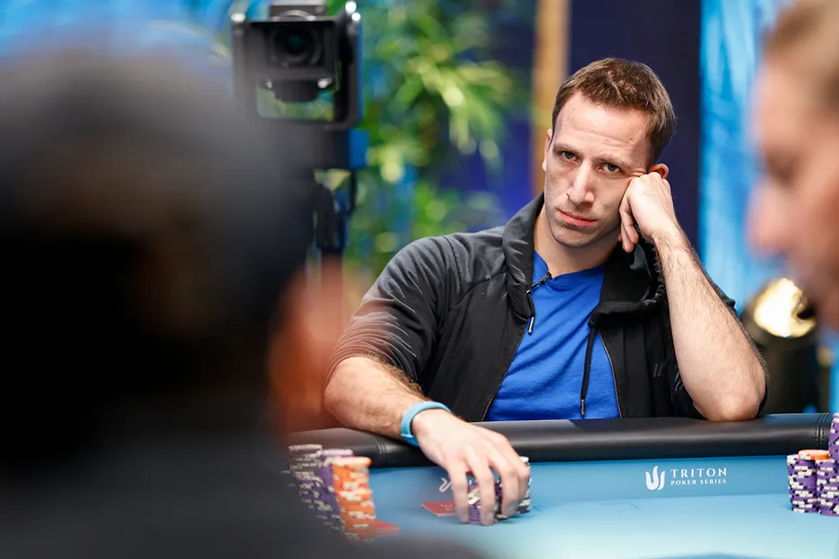 Benny Glaser was not amused after Wasserson tanked and slowrolled him with aces. 