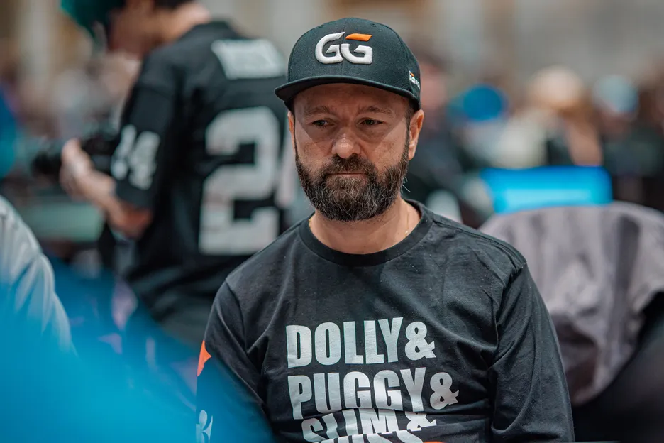 Day off? Negreanu turned to the online streets and came 'very, very close' to his eighth bracelet.