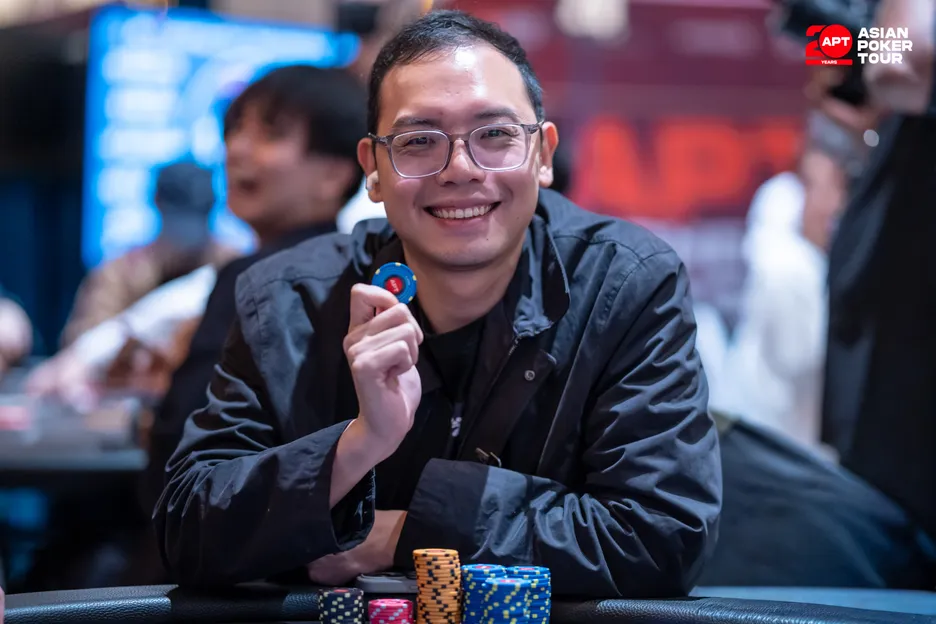 APT Incheon Main Event Day 1 chip leader Shawn Lee.