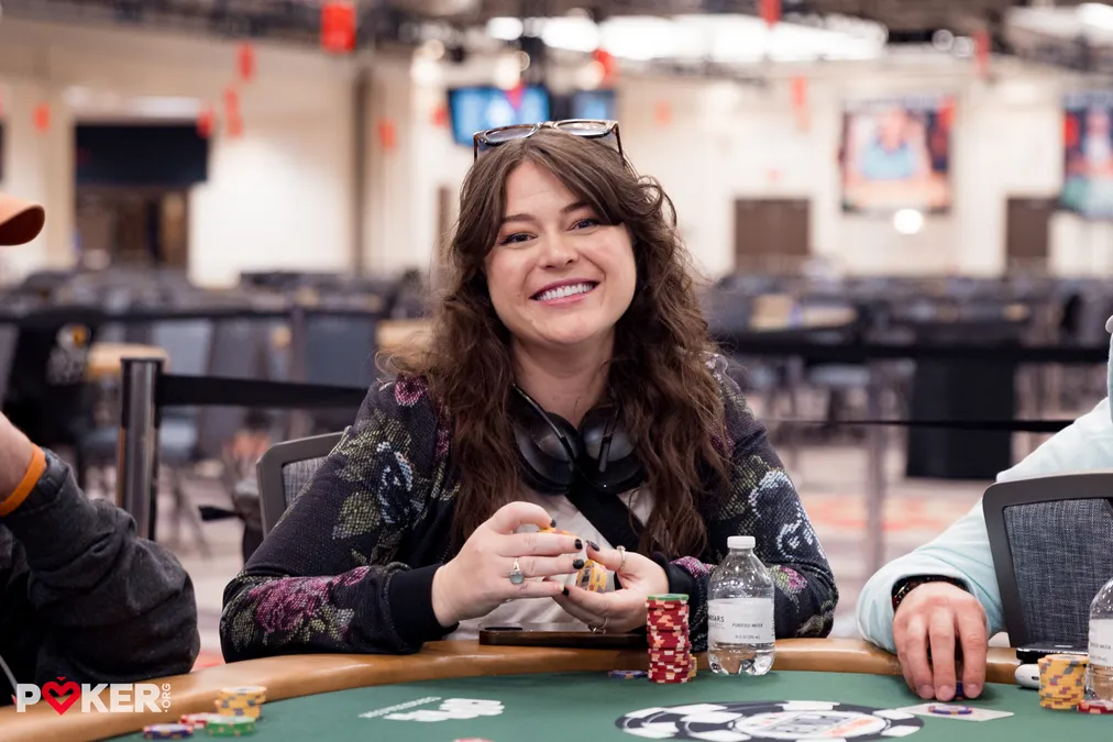 528fa1218ce9-caitlin-comeskeymb4a6a1925.webp
